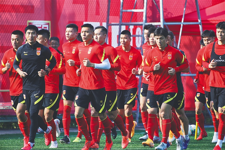 武器大师怎么办啊？SBV精英队史首次荷甲客场击败阿贾克斯