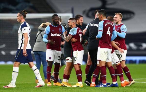 FOG与NFL达成多年合作，标志性宽松剪裁引关注