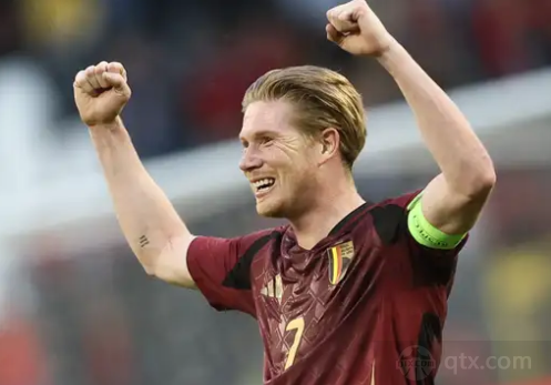 欧冠联赛阶段第5轮 利物浦 1-4 PSV埃因霍温（欧冠小组赛第5轮：利物浦1-4不敌PSV埃因霍温）